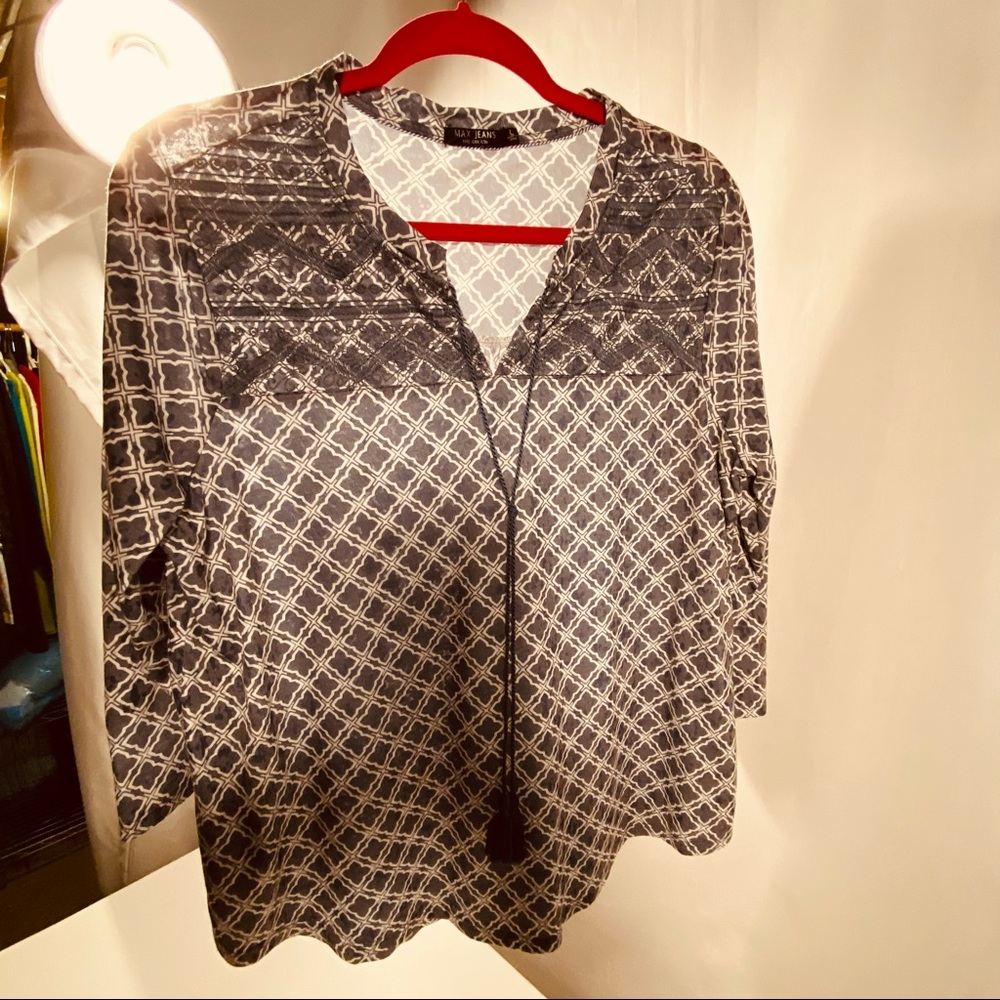 Ladies Max Jeans Top size L